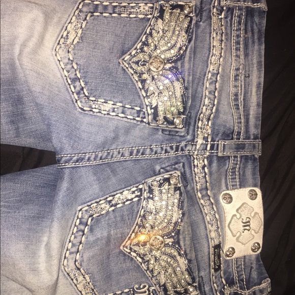 Miss Me Jeans - Picture 1 of 3